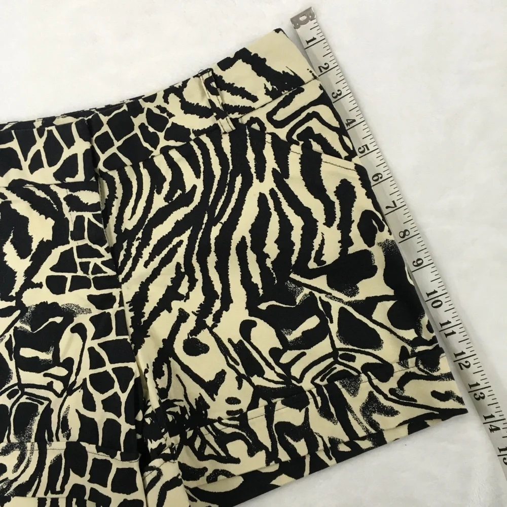 Animal Print Cuffed Casual Shorts Size 8